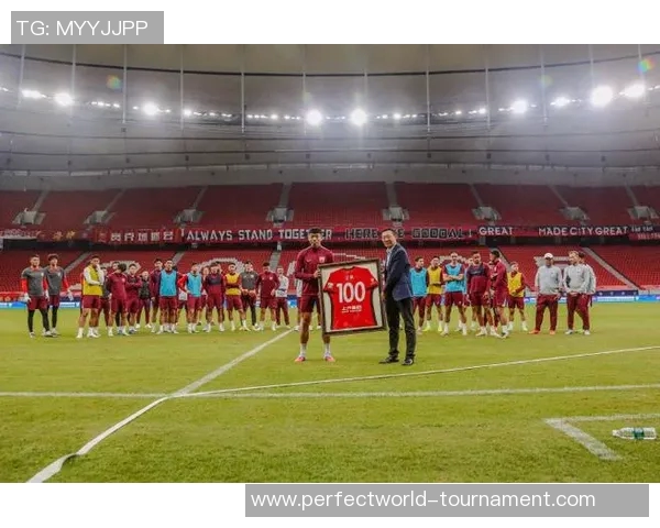 中超精彩对决切尔西大胜莱比锡帽子戏法点燃全场热情