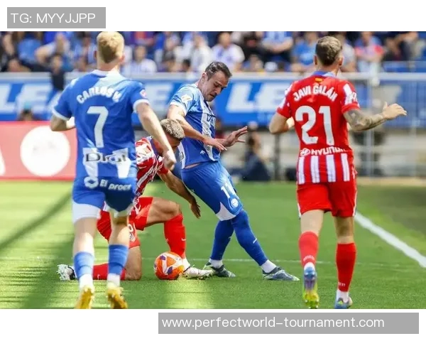 西甲激战：马竞4-0本菲卡逆转胜利引发争议判罚热议