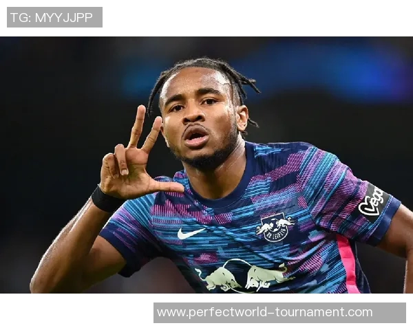 中超赛场尤文图斯与莱比锡战平帽子戏法引发全场热潮 中超赛场尤文图斯与莱比锡战平帽子戏法引发全场热潮