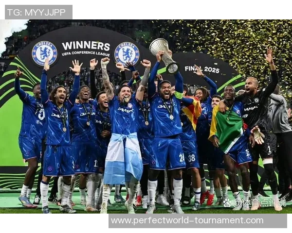 德甲激战巴萨与切尔西战平引发转会风波全场沸腾