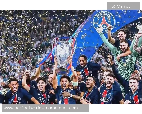 英超赛场巴黎圣日耳曼大胜波尔图引发转会风波与全场热议