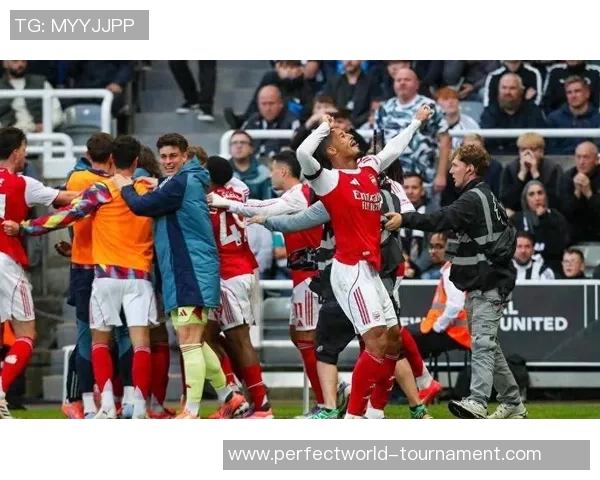 国王杯精彩对决尤文图斯大胜阿森纳引发争议判罚热议